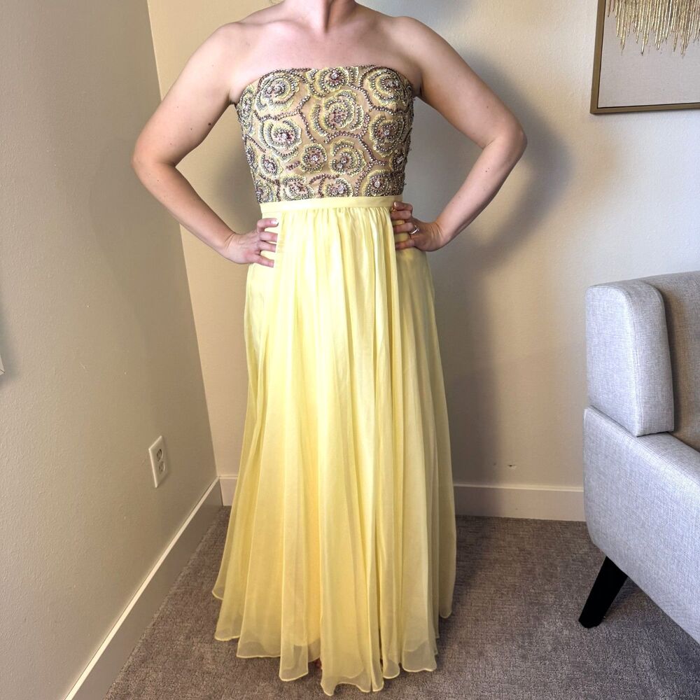 10305 Size 10 Sherri Hill sleeveless jeweled beaded bodice soft chiffon yellow